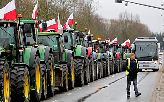 Rolnicze protesty na S7 koło Elbląga i DK65 niedaleko Olecka